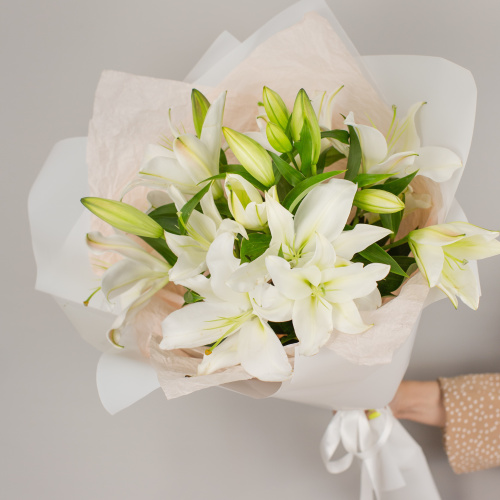 Букет из белых лилий арт. 50441