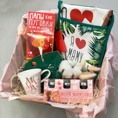 Подарочный набор "Любимой маме" чай, чашка, варенье, прихватка, полотенце N 67451