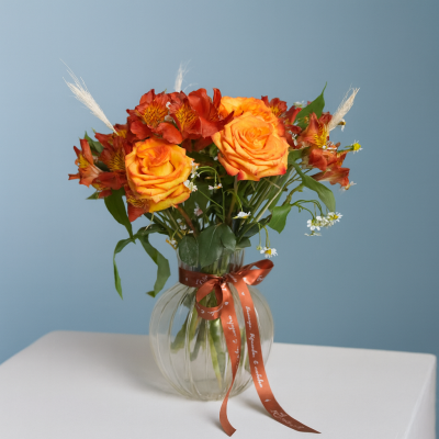 Букет из оранжевых роз в вазе. Сет N 82234 Букет из оранжевых роз в вазе. Сет N 82234