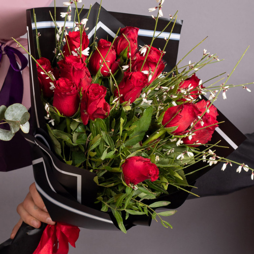 Букет из Кенийских красных роз 15 шт. арт. 28447-Кр