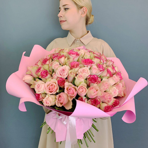 Букет 101 розовая роза Кения в упаковке N 29178-Р