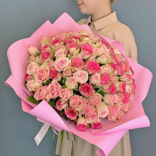 Букет 101 розовая роза Кения в упаковке N 29178-Р