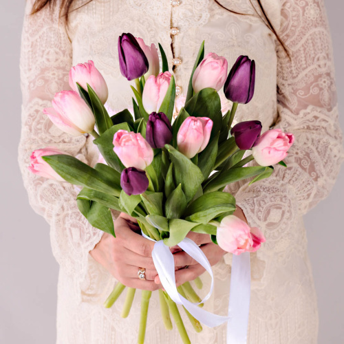 Тюльпаны розово-фиолетовый микс 15 шт. (без упаковки) арт. 28774