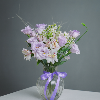 Букет из эустомы в вазе. Сет N 82238 Букет из эустомы в вазе. Сет N 82238